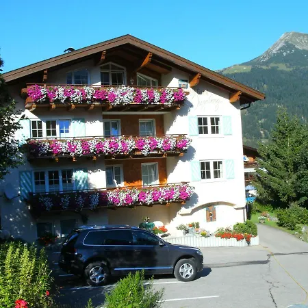 Hotel Garni Ingeborg Mittelberg