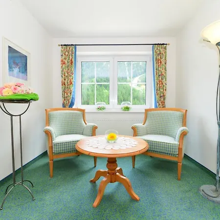 Garni Ingeborg 4* Mittelberg