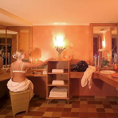 Hotel Garni Ingeborg 4*