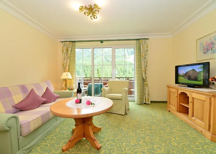 Garni Ingeborg Hotell 4*